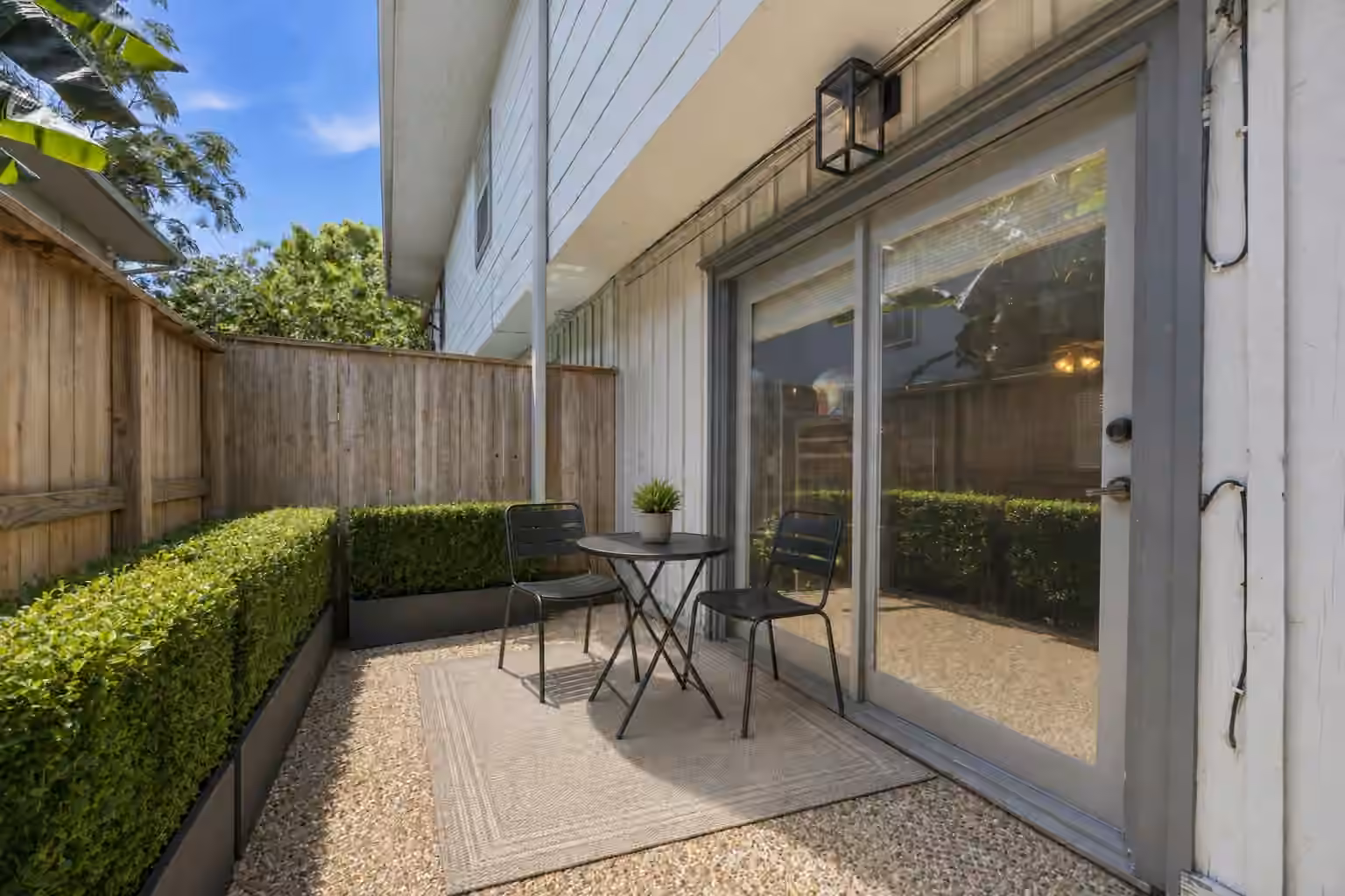 Photo 5 of 1409 Maryland Street F, Houston, TX