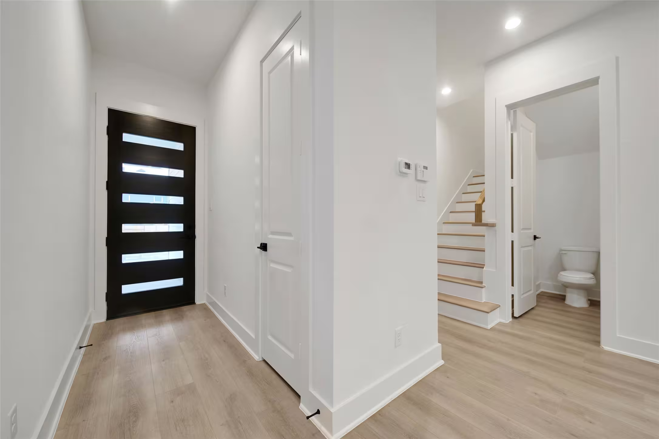Photo 3 of 7618 Inwood Hills Lane, Houston, TX
