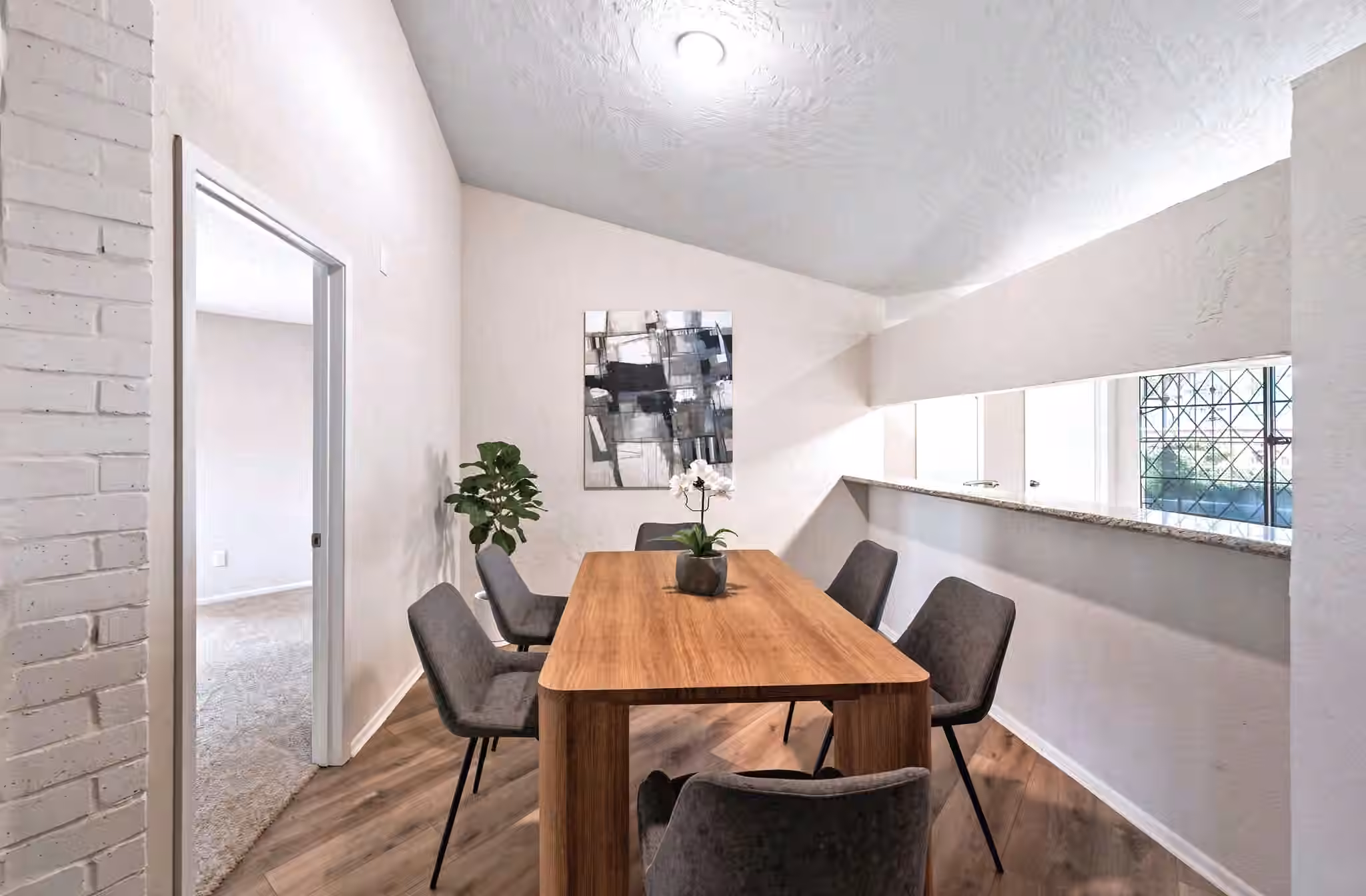 Photo 6 of 11322 Yorklyn Drive, Houston, TX