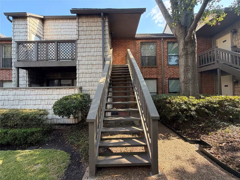 Photo of 2829 Timmons Lane 172, Houston, TX