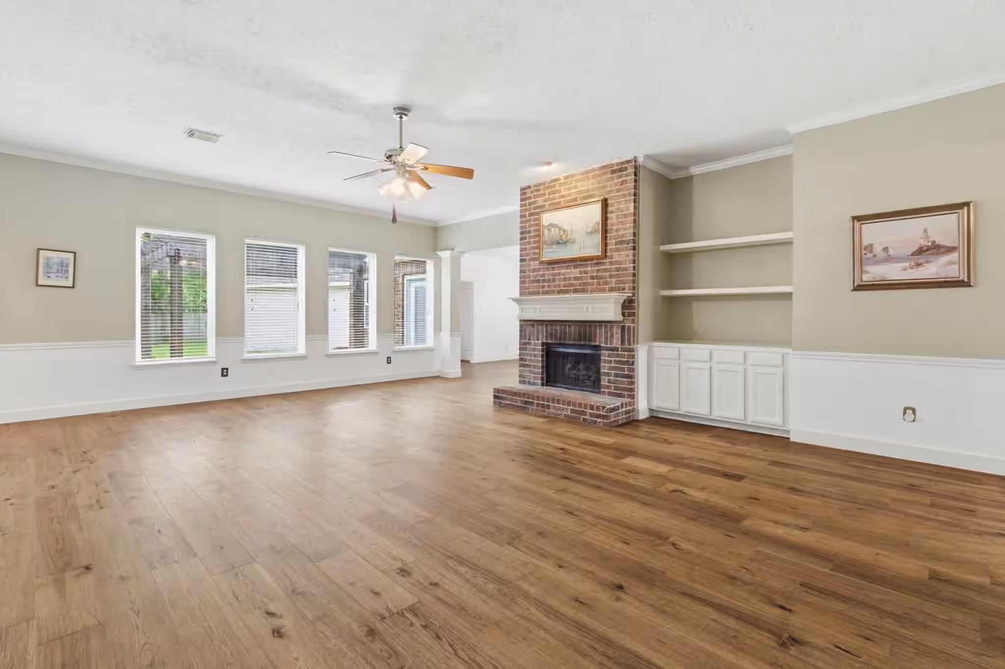 Photo 6 of 304 Melodywood Drive, Friendswood, TX