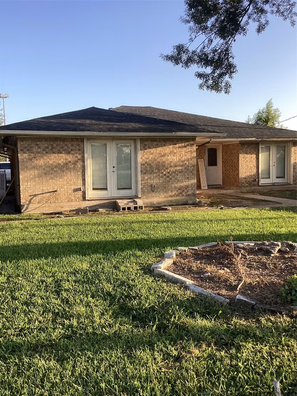 Photo of 114 E Palm Street, Fresno, TX