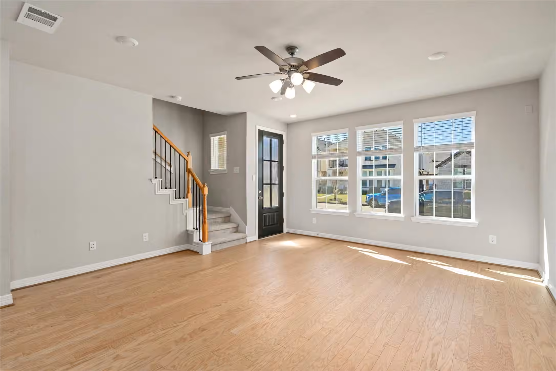 Photo 5 of 9406 Caddo Ridge Lane, Cypress, TX