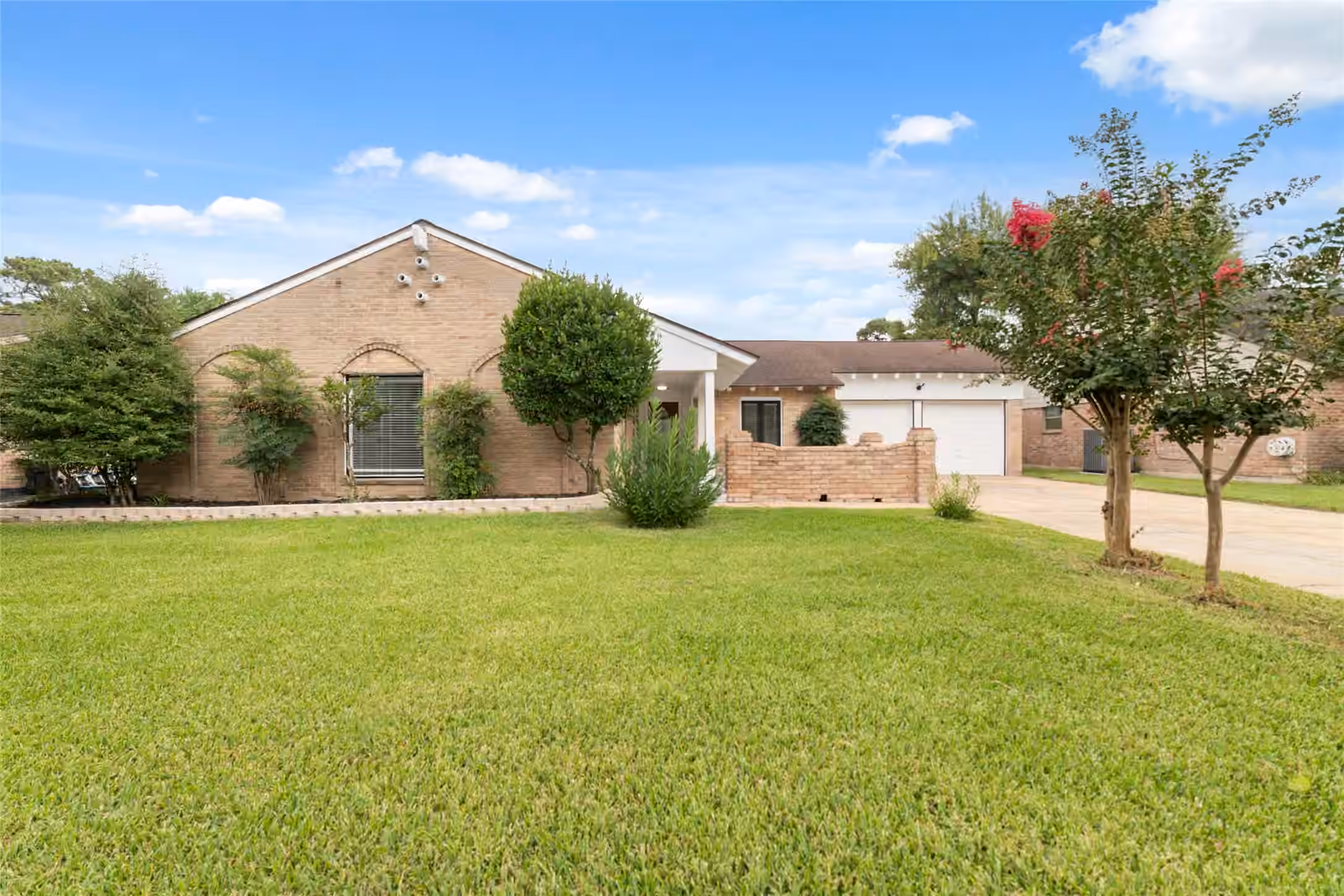 Photo of 11411 Ash Creek Drive, Houston, TX