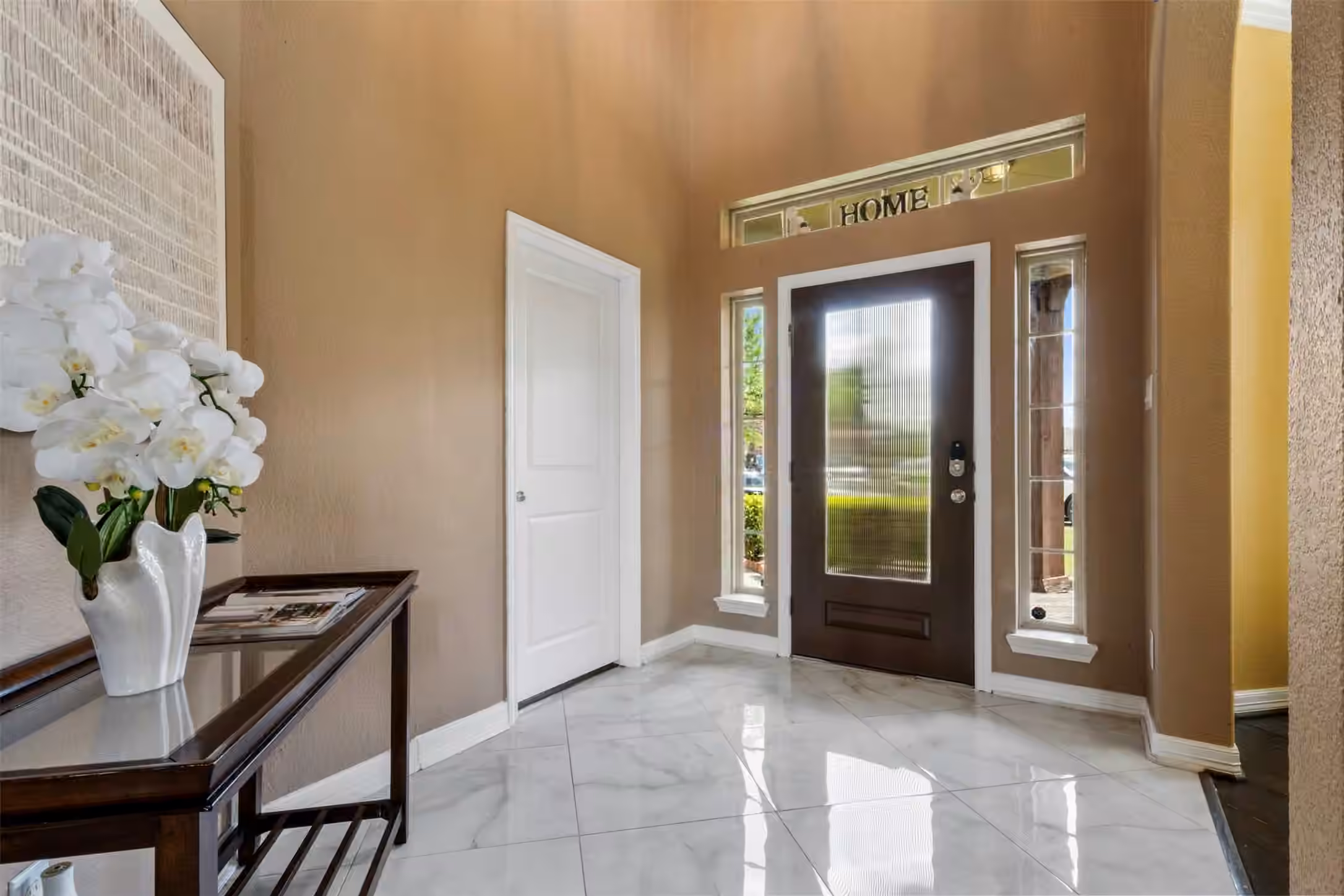 Photo 5 of 9611 Lost Woods Drive, Richmond, TX