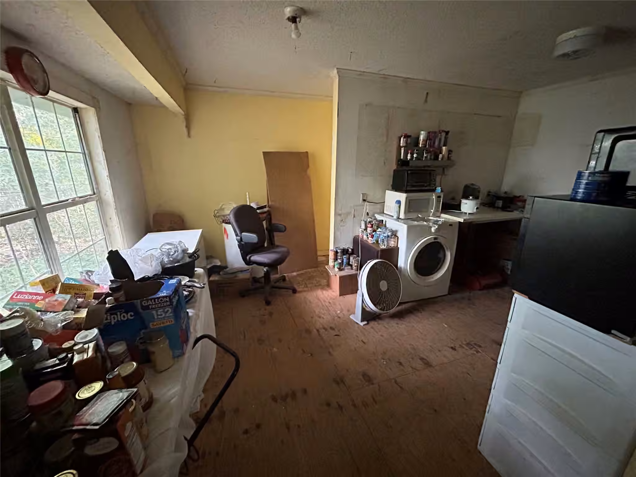 Photo 6 of 4739 13th Street, Bacliff, TX