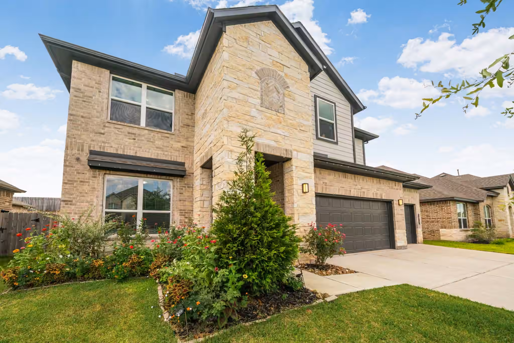 Photo 3 of 13745 Rising Sun Lane, Conroe, TX