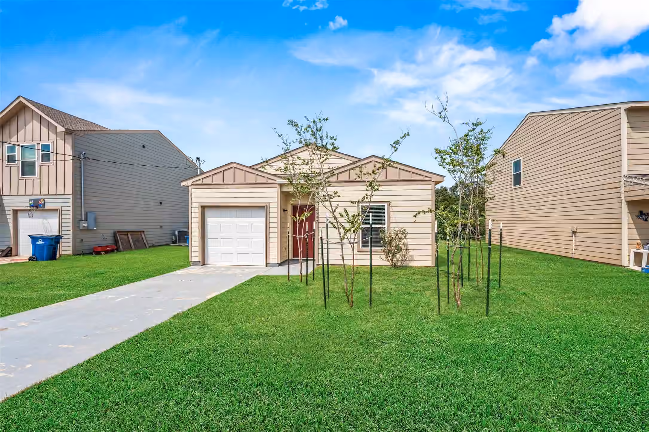 Photo 2 of 2537 18th Street, Hempstead, TX