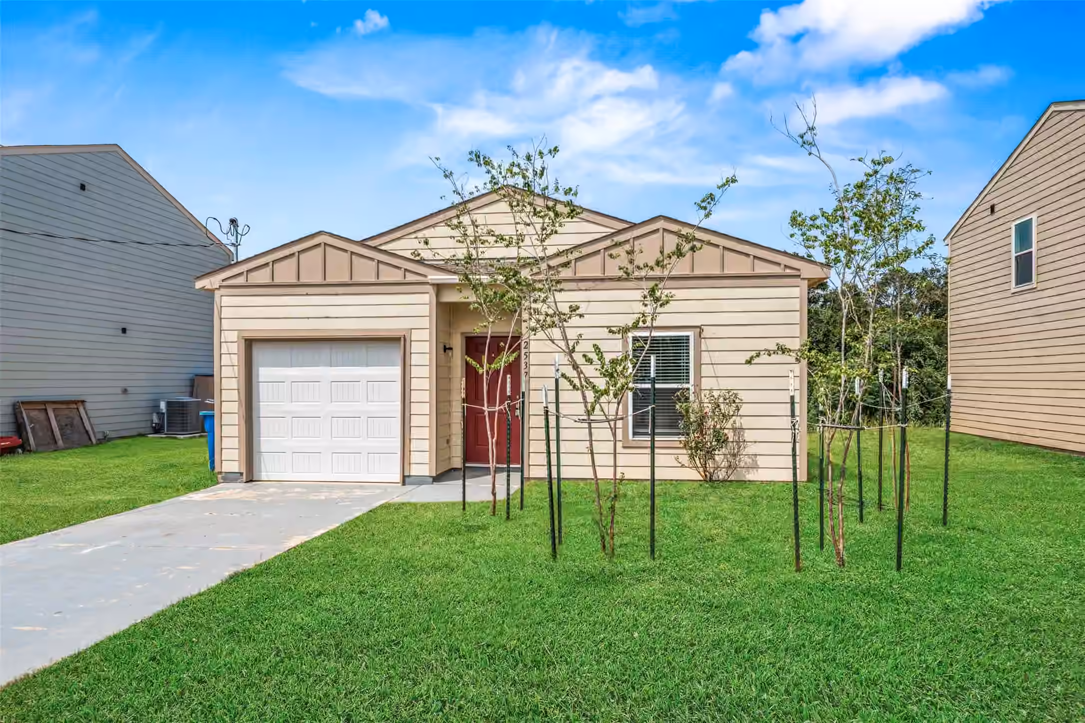 Photo 3 of 2537 18th Street, Hempstead, TX
