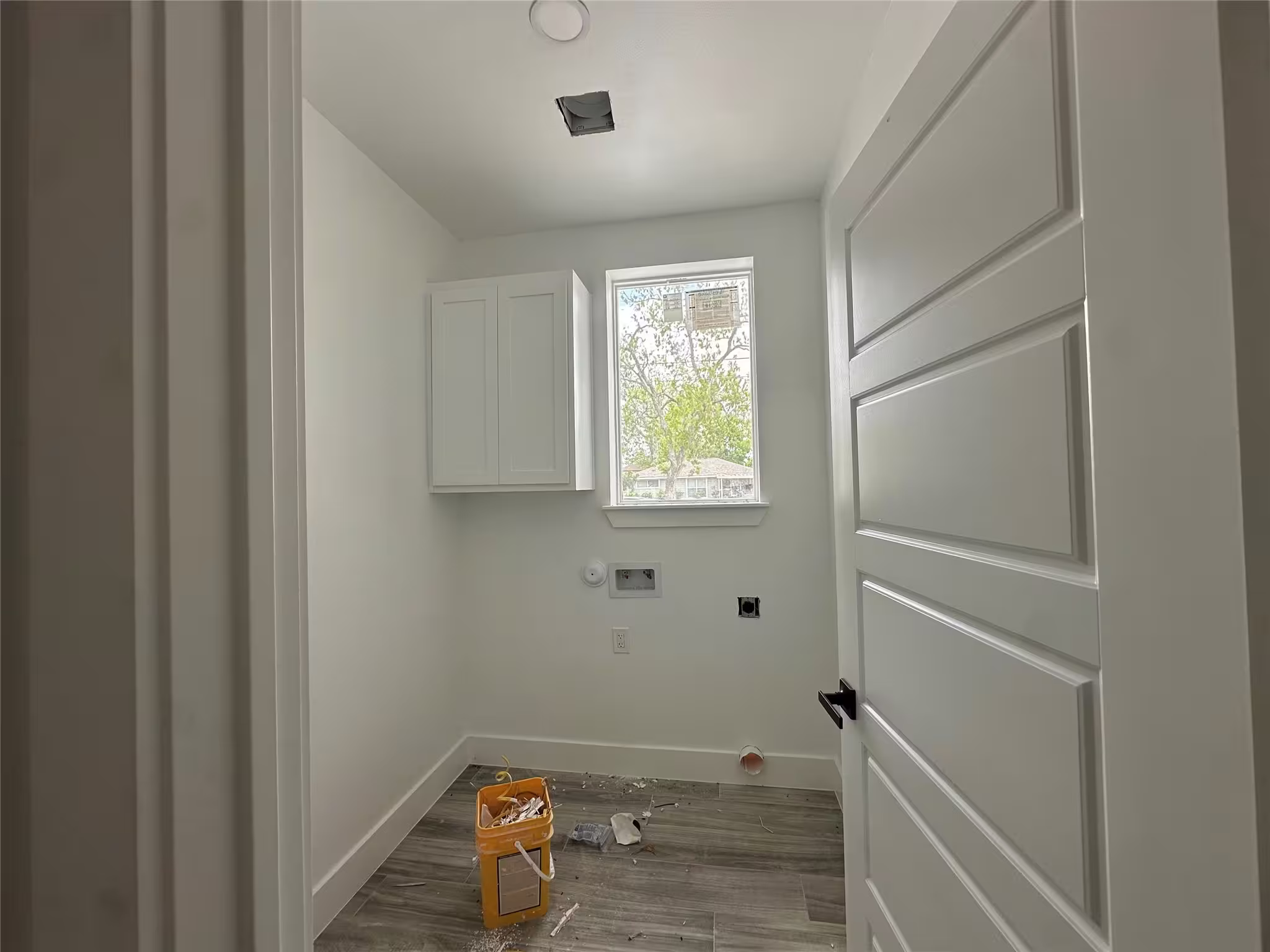 Photo 6 of 805 Lewis Street, Clute, TX