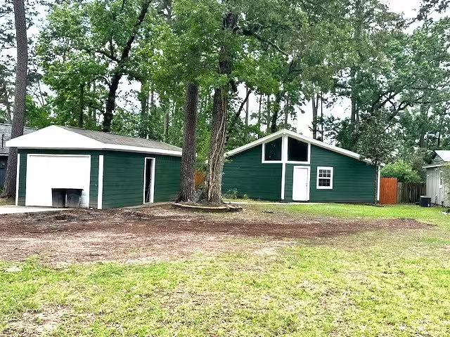 Photo 2 of 2019 Indian Shores Road, Crosby, TX