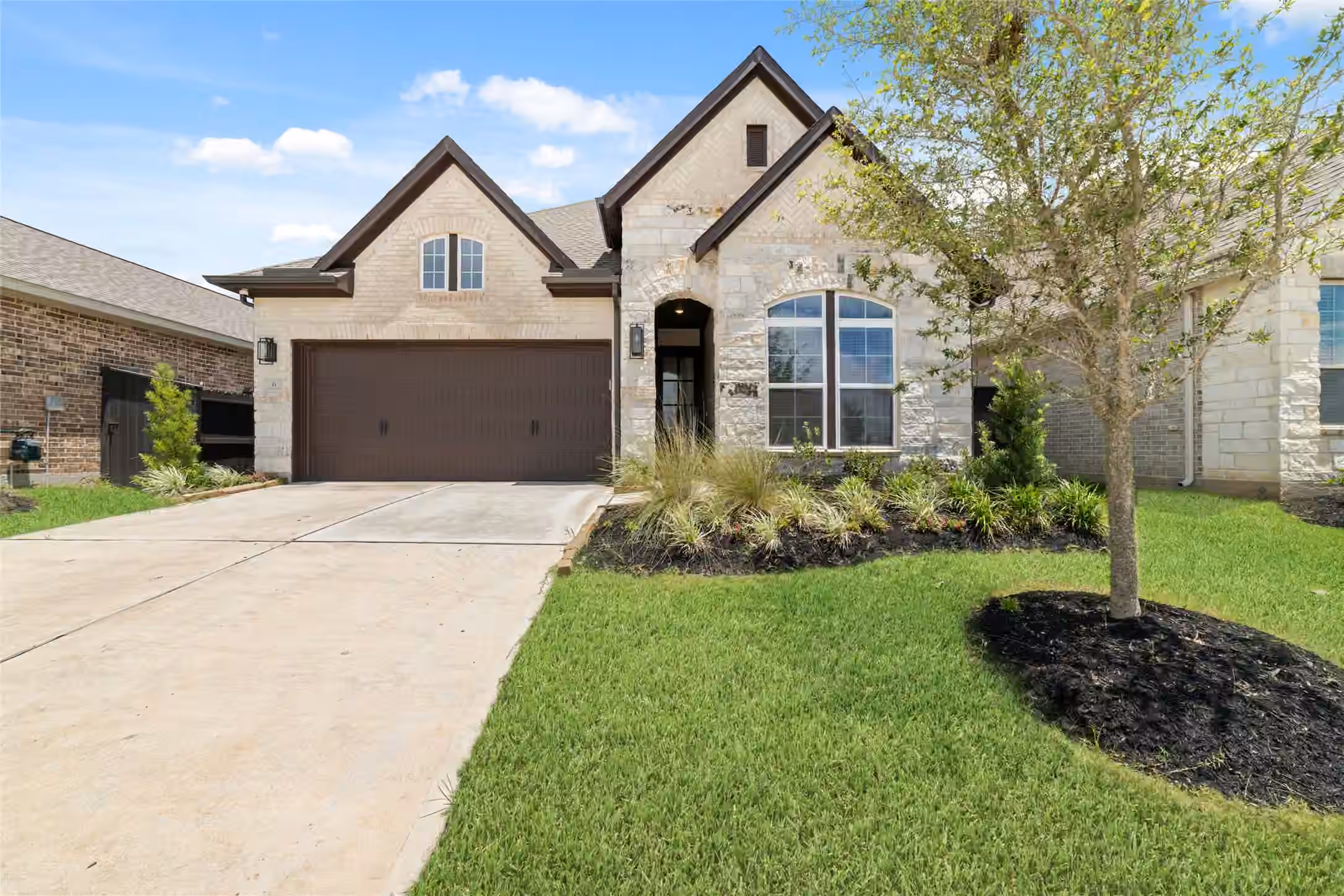 Photo of 6 Savory Saute Drive, Richmond, TX