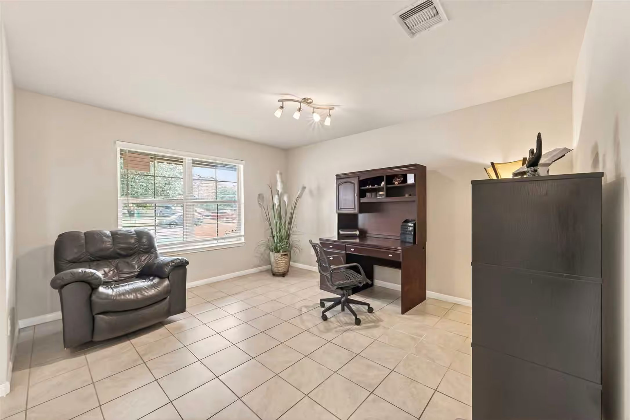 Photo 7 of 18203 Sonora Brook Lane, Richmond, TX