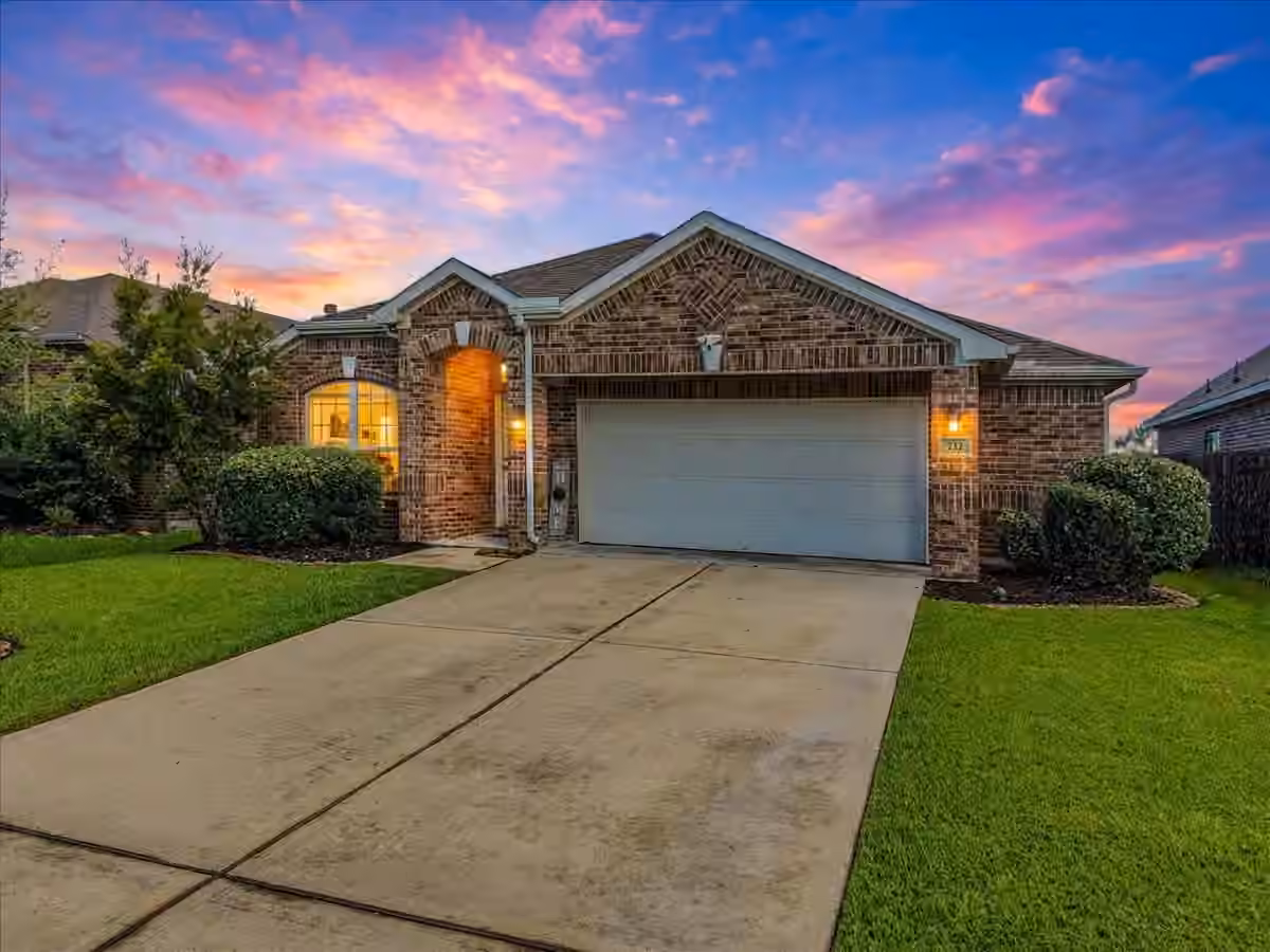 Photo 2 of 732 Cedar Gate Lane, La Marque, TX