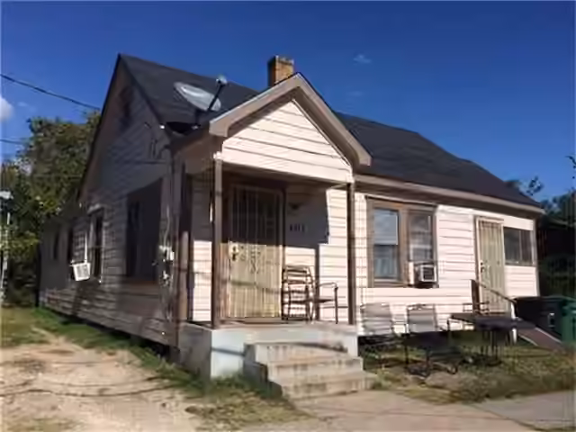 Photo 5 of 3311 Holman Street, Houston, TX