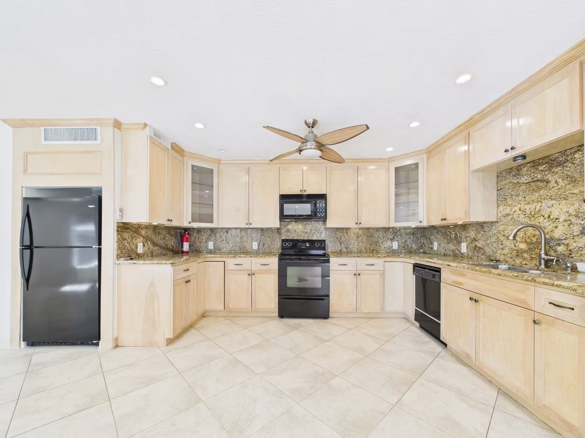 Photo of 2824 Briarhurst Drive 13, Houston, TX