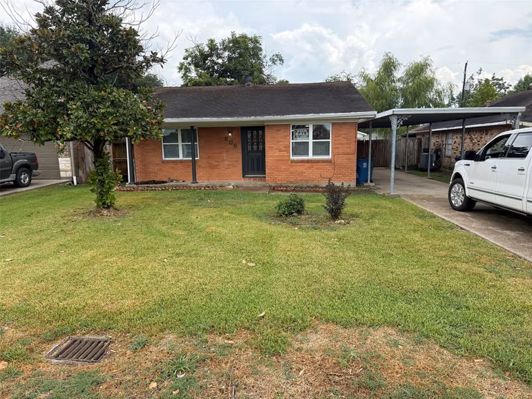 Photo 6 of 606 Wisconsin Street, South Houston, TX