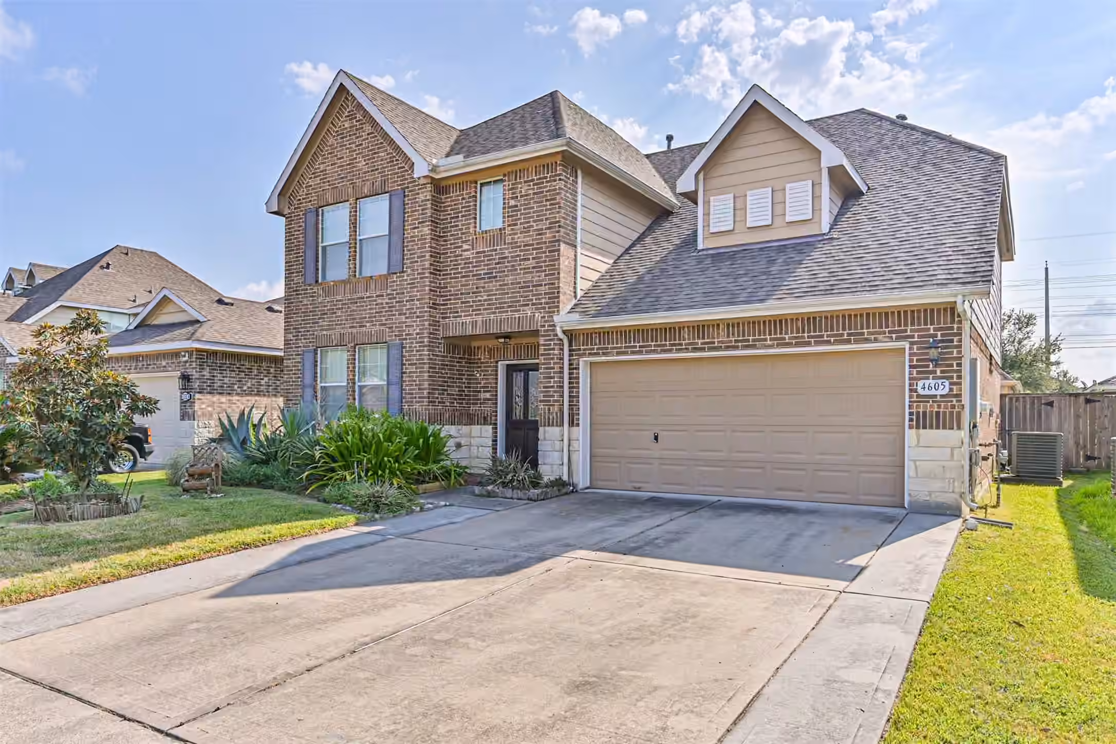 Photo of 4605 Meadow Way Drive, Deer Park, TX