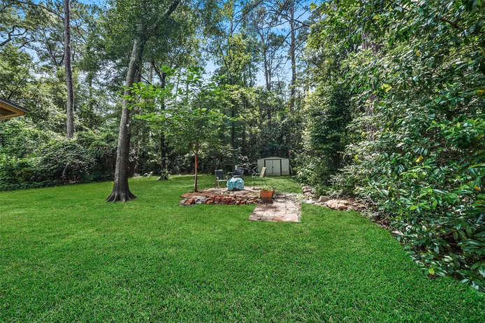 Photo 4 of 6387 Oak Knoll Road, Montgomery, TX
