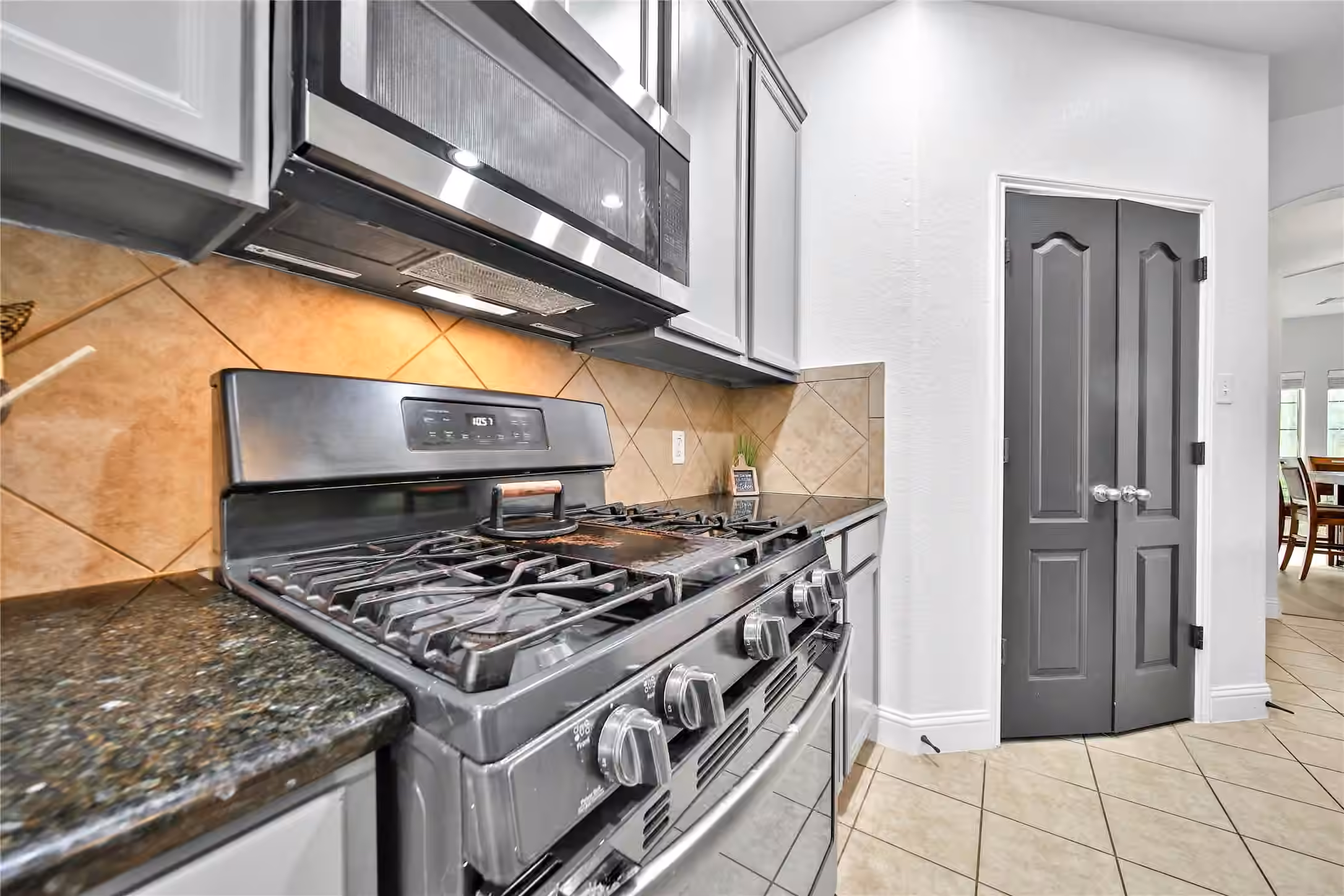 Photo 6 of 15403 Macy Drive, Cypress, TX