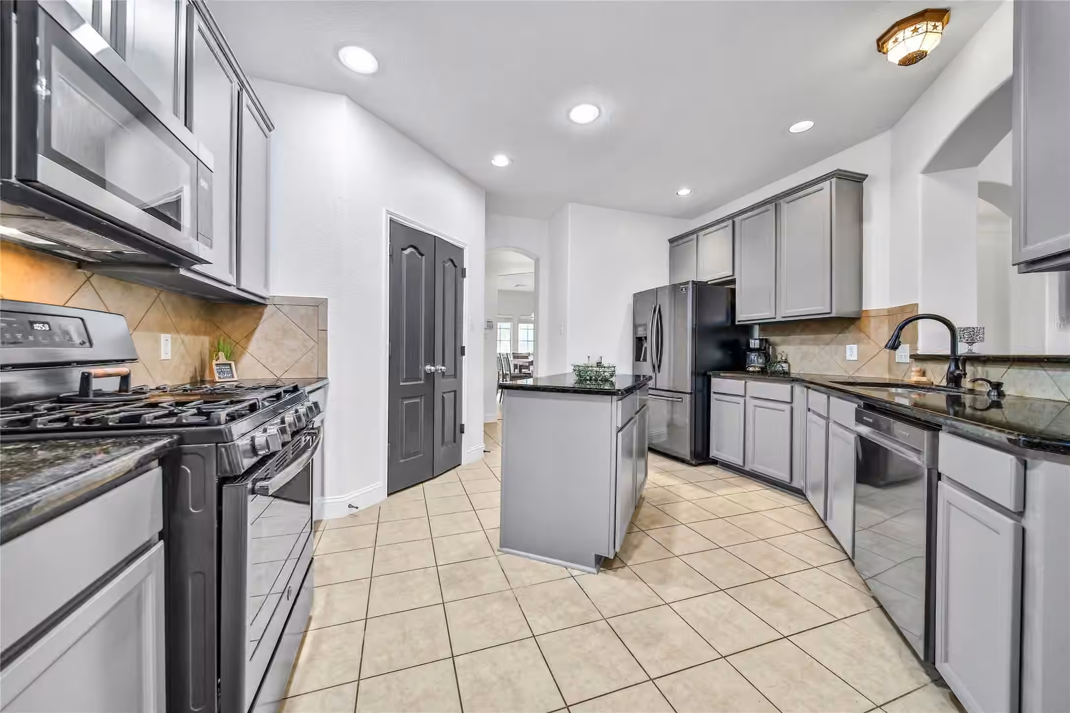 Photo 7 of 15403 Macy Drive, Cypress, TX