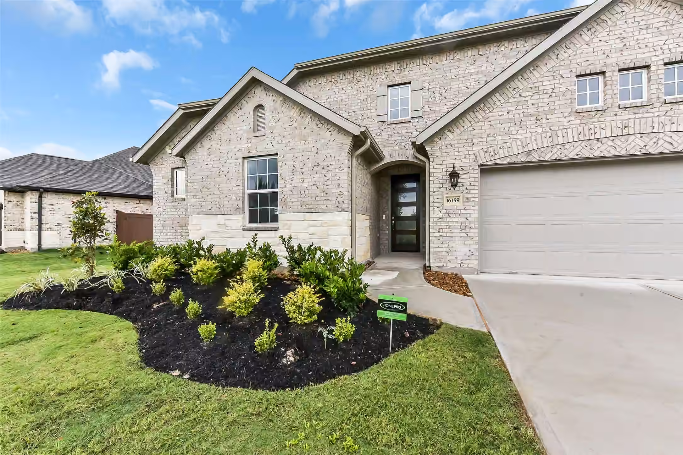 Photo 4 of 16159 Sheridan River Trail, Conroe, TX
