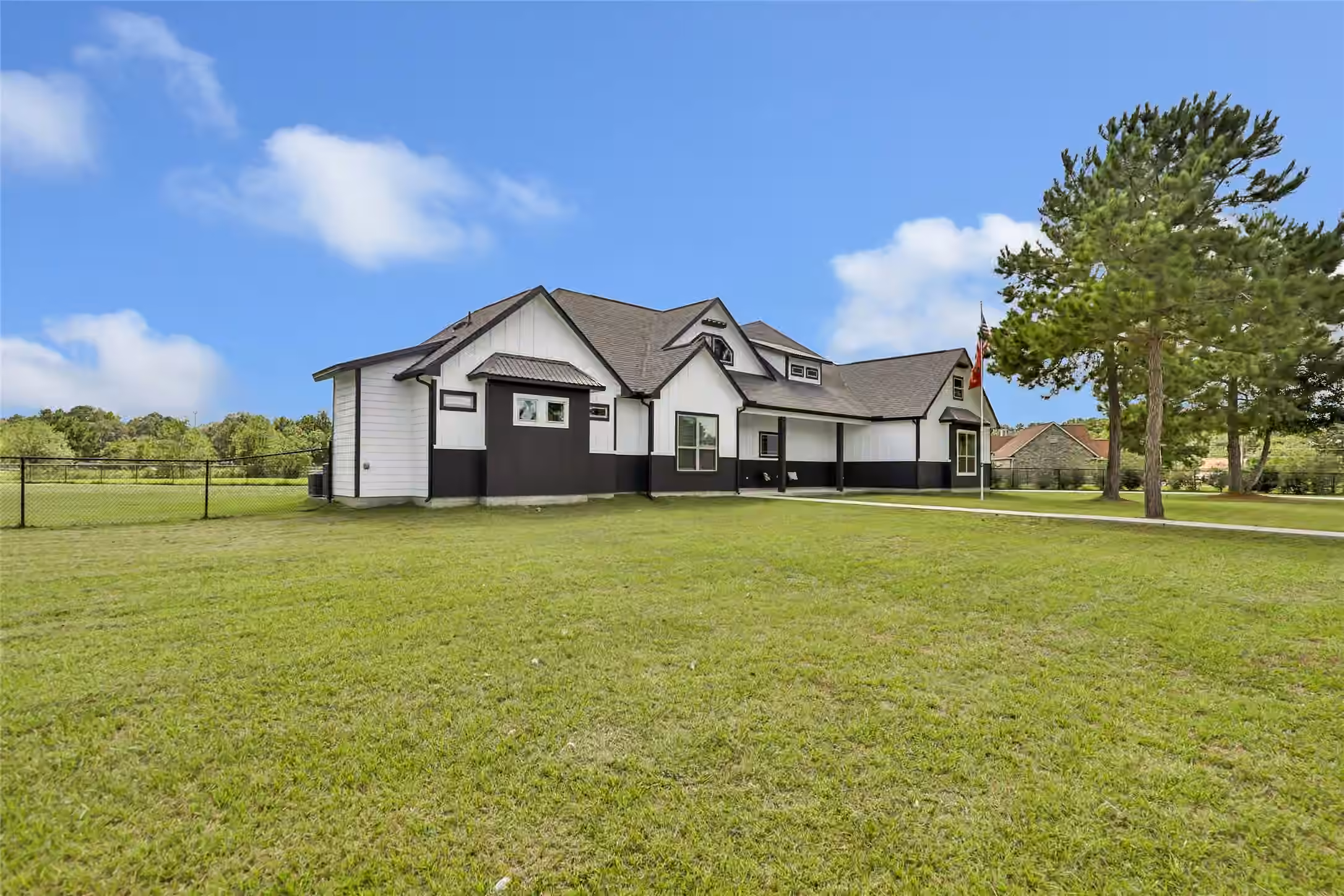 Photo 2 of 15933 Enloe Street, Splendora, TX