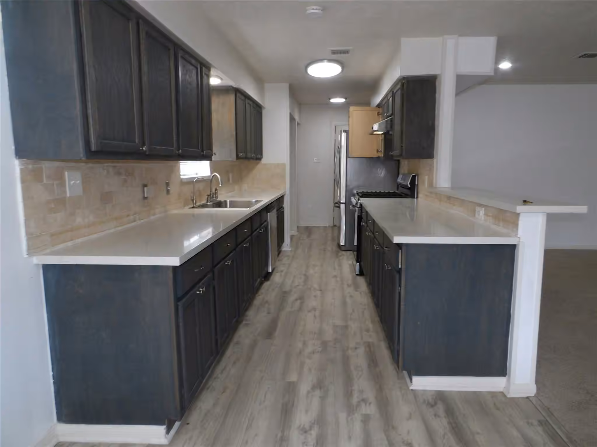 Photo 4 of 2434 Tyler Lane, Deer Park, TX