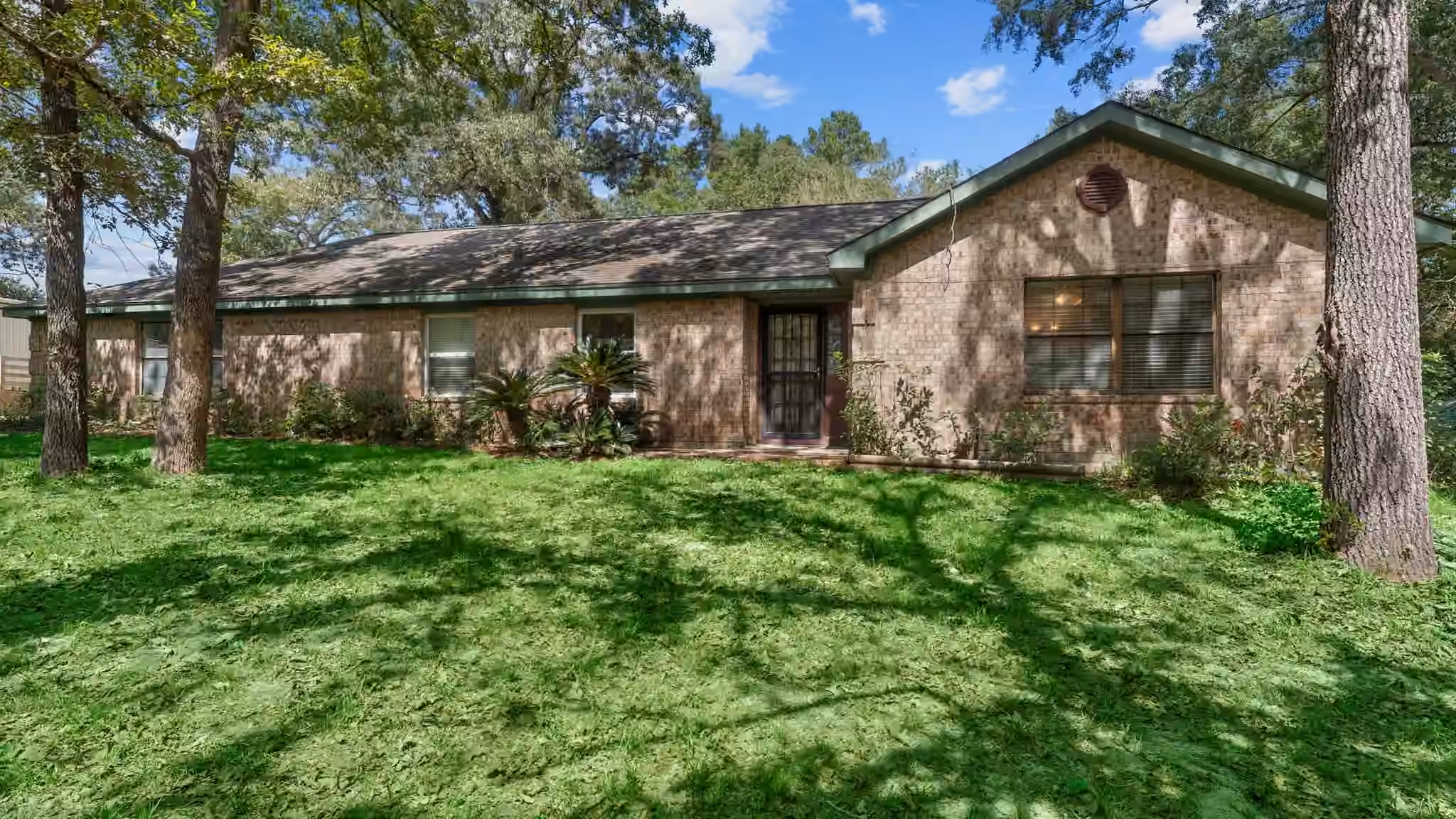 Photo of 10593 Champion Village Drive, Conroe, TX 77303