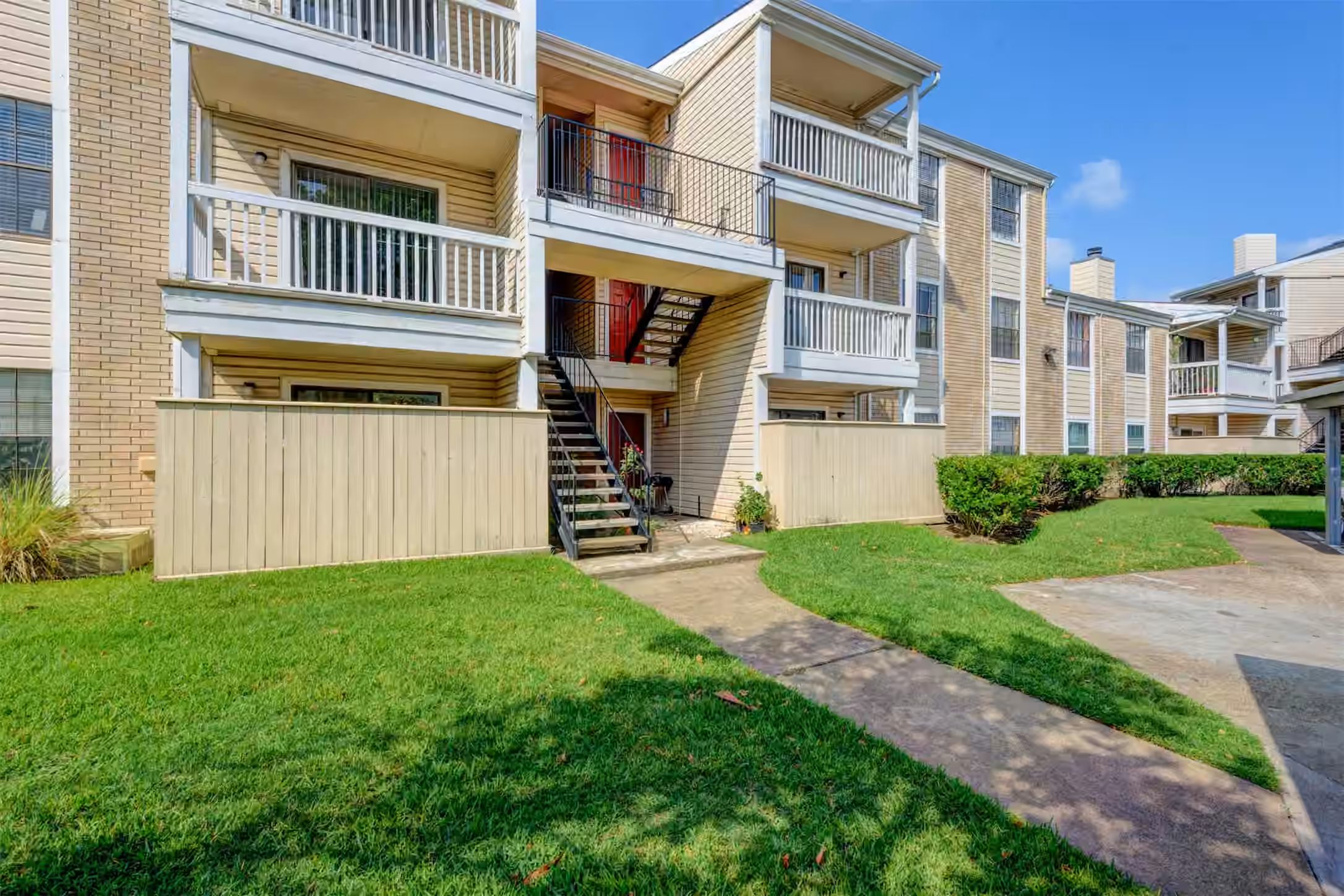 Photo of 2750 Holly Hall Street 1017, Houston, TX