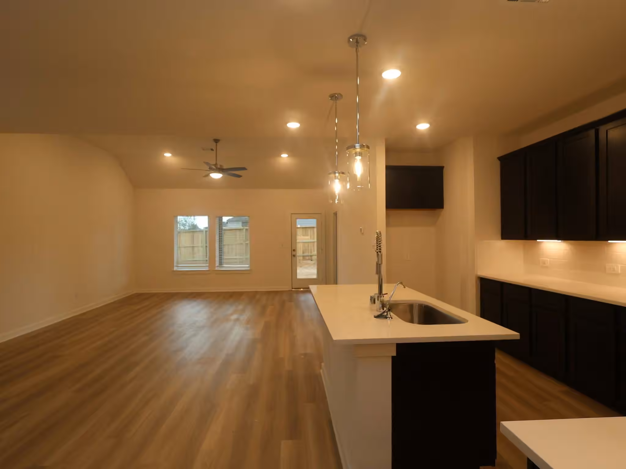 Photo 5 of 250 Draper Shadows Drive, Willis, TX