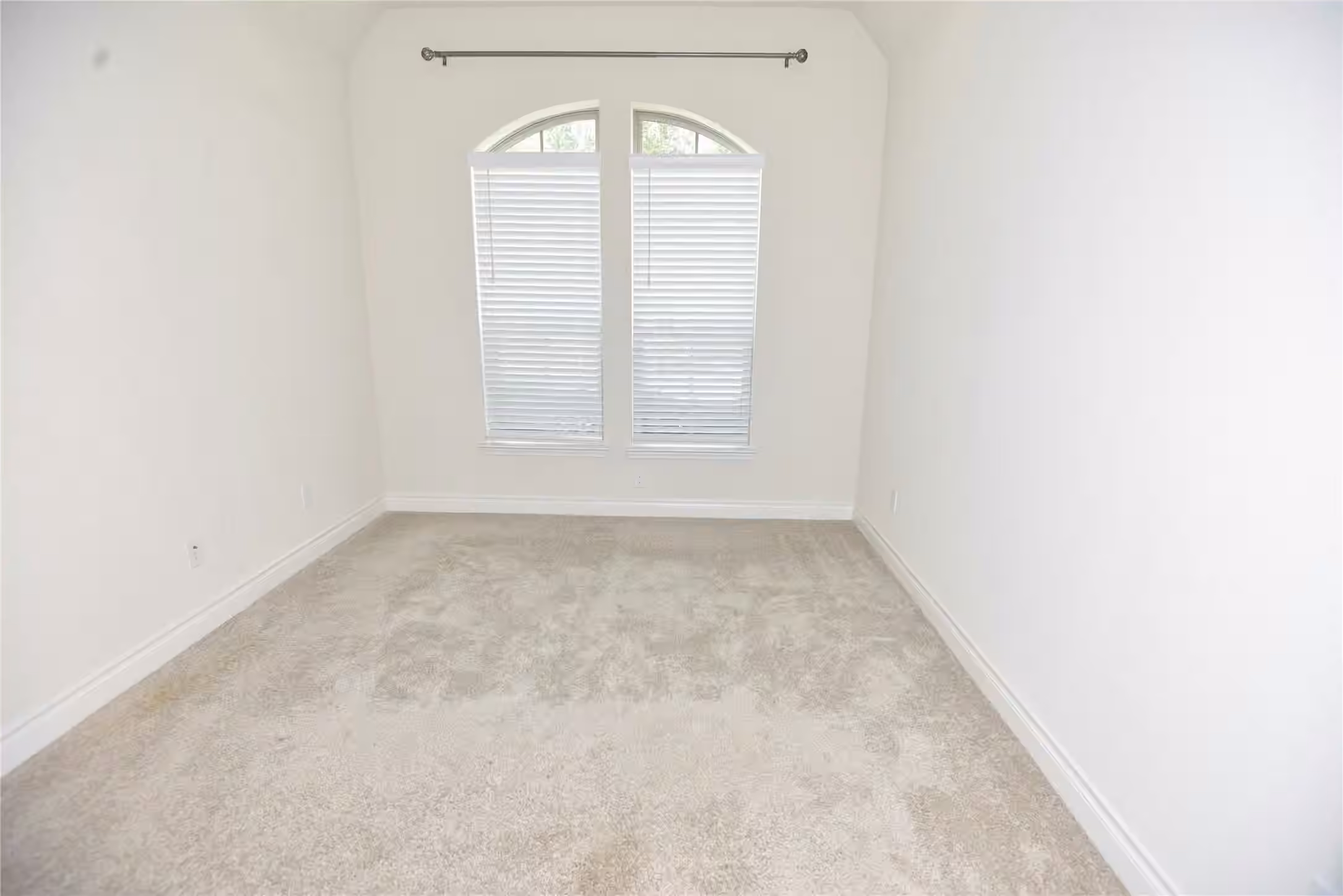 Photo 5 of 2722 Lemongrass Breeze Lane, Richmond, TX