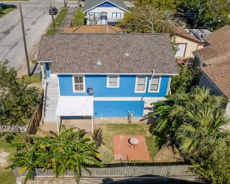 Photo 3 of 2314 44th Street, Galveston, TX