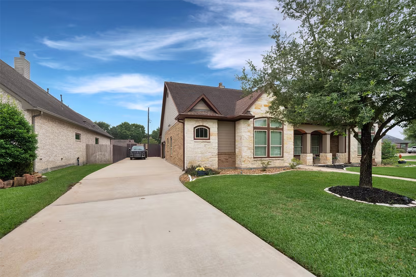 Photo 3 of 6531 Camillia Court, Katy, TX