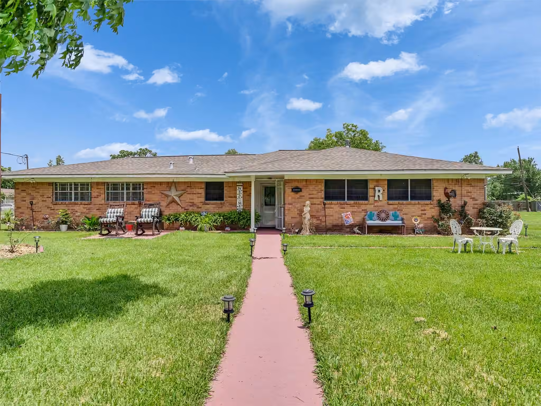 Photo 2 of 14310 Henry Road, Houston, TX