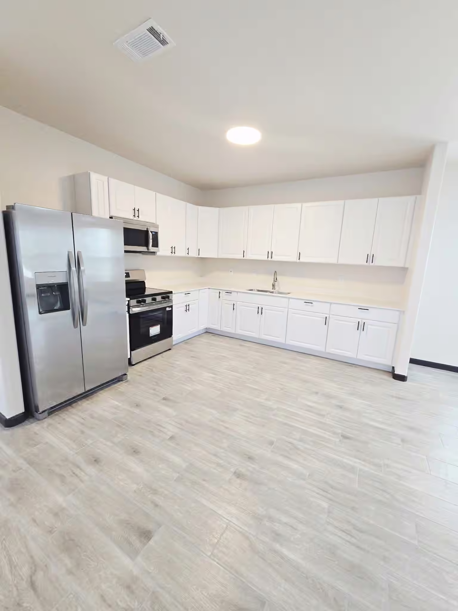 Photo 6 of 11809 Brunel Drive, Conroe, TX