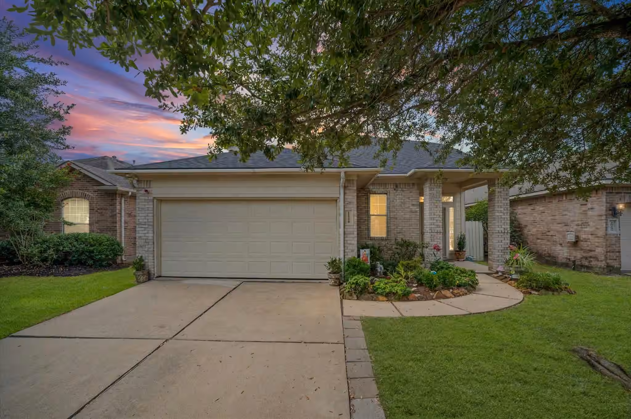 Photo of 15726 Flagstone Walk Way, Houston, TX 77049