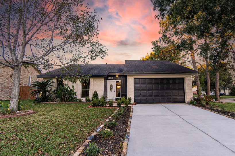 Photo of 11119 Sageorchard Circle, Houston, TX 77089