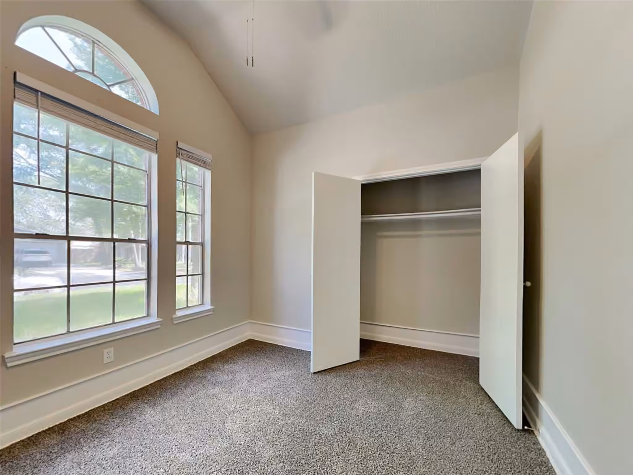 Photo 2 of 4926 Maurita Drive, Spring, TX
