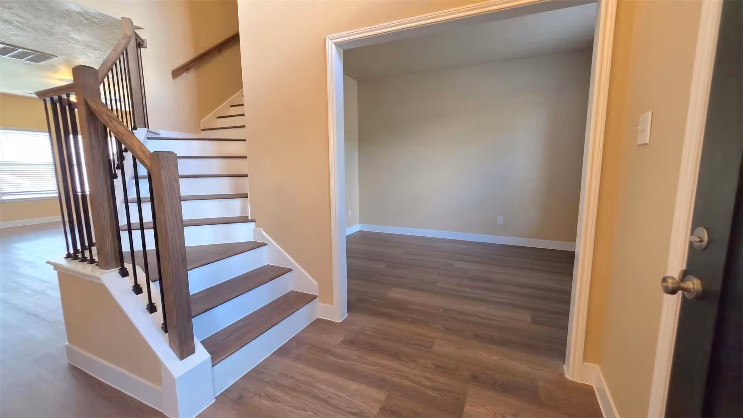 Photo 5 of 22907 Strathmere Court, Katy, TX