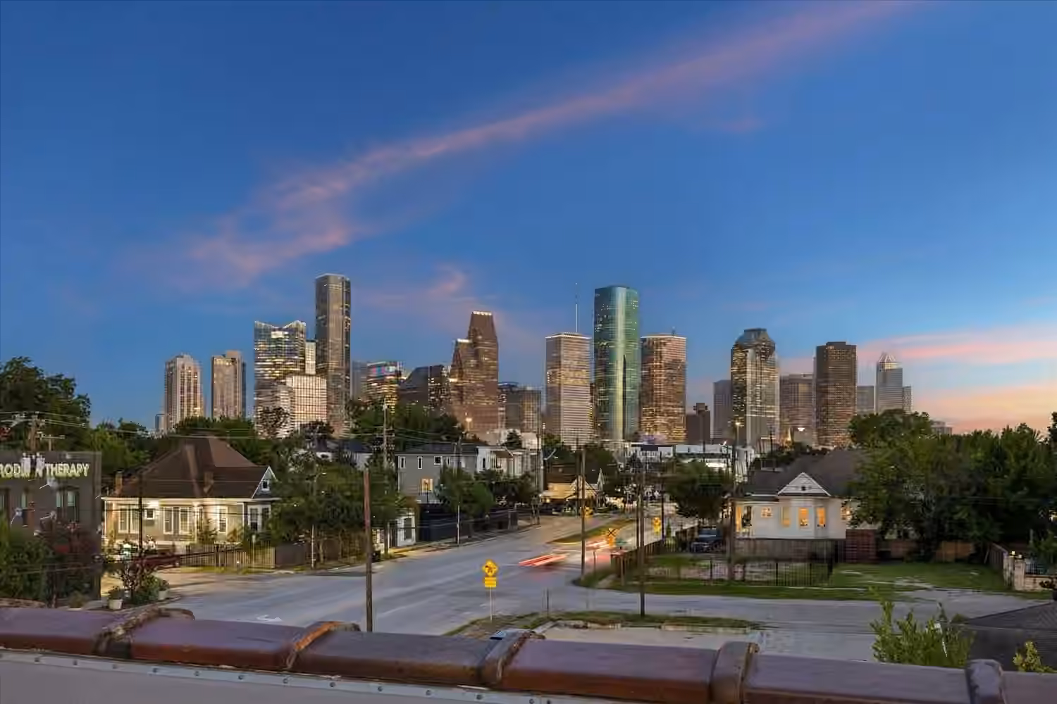 Photo 4 of 1719 Houston Avenue, Houston, TX