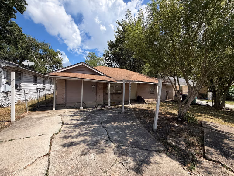 Photo of 3827 Amos Street, Houston, TX 77021
