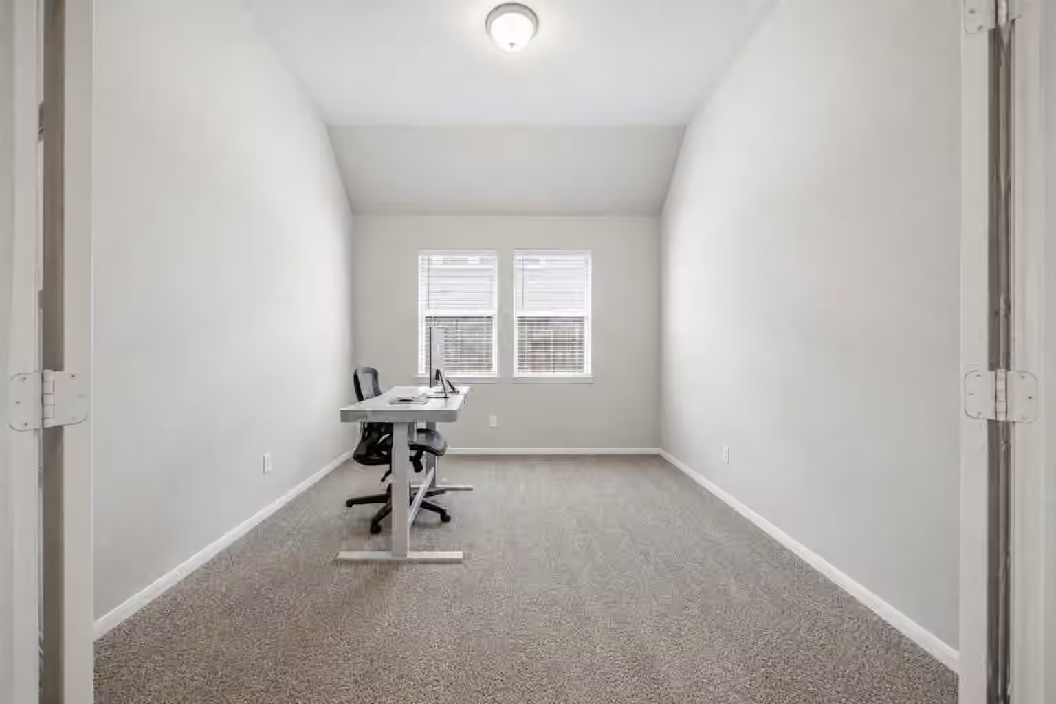 Photo 5 of 32323 Cedar Crest Drive, Waller, TX 77484