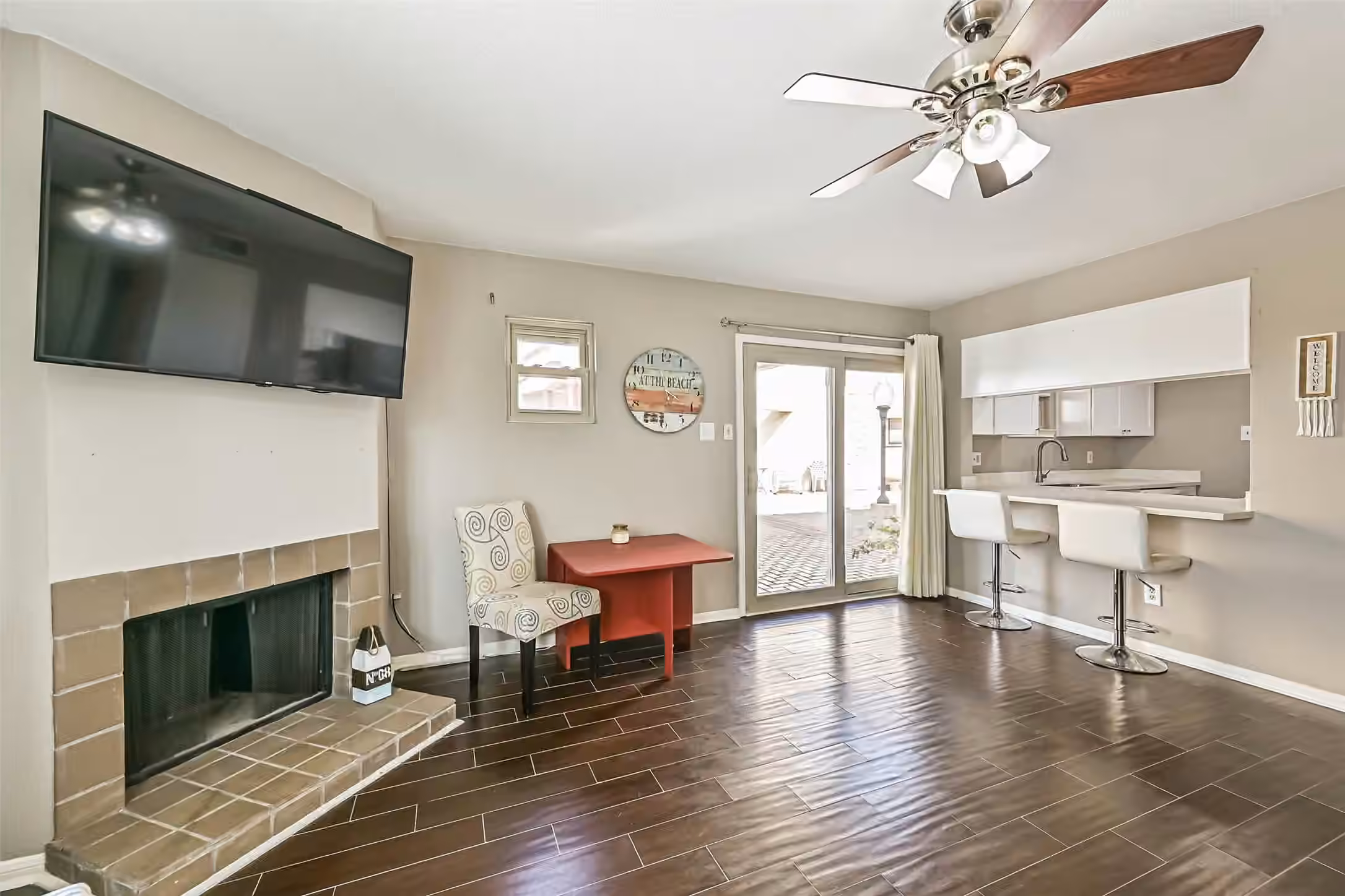 Photo 4 of 7312 Seawall Boulevard 112, Galveston, TX