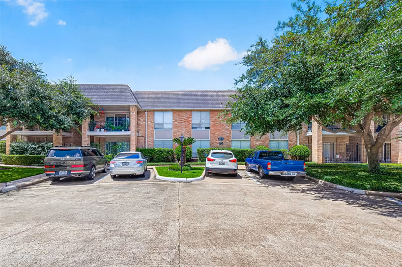 Photo of 2234 S Piney Point Road 206, Houston, TX 77063