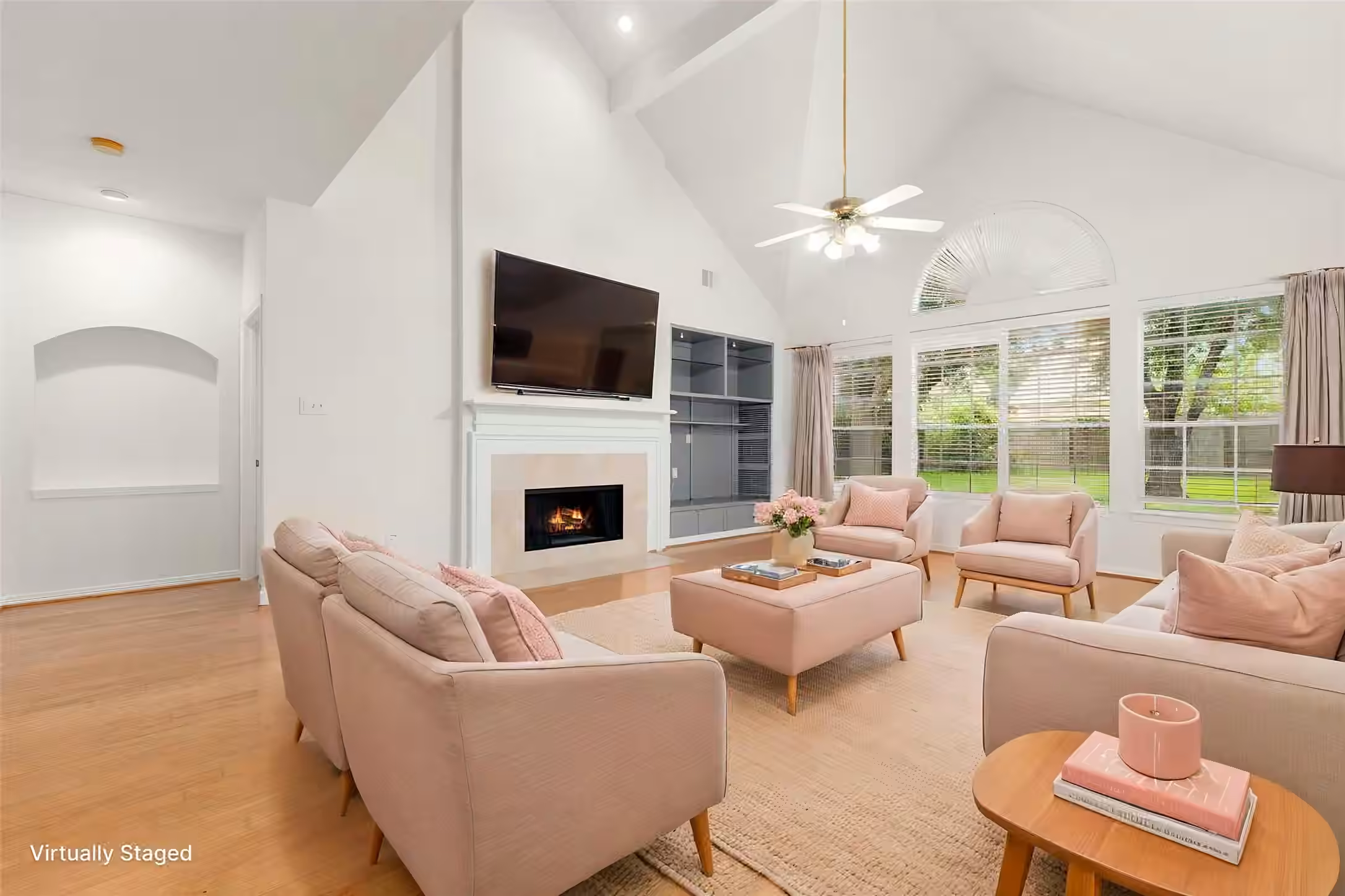Photo 2 of 9423 Walnut Brook Court, Houston, TX