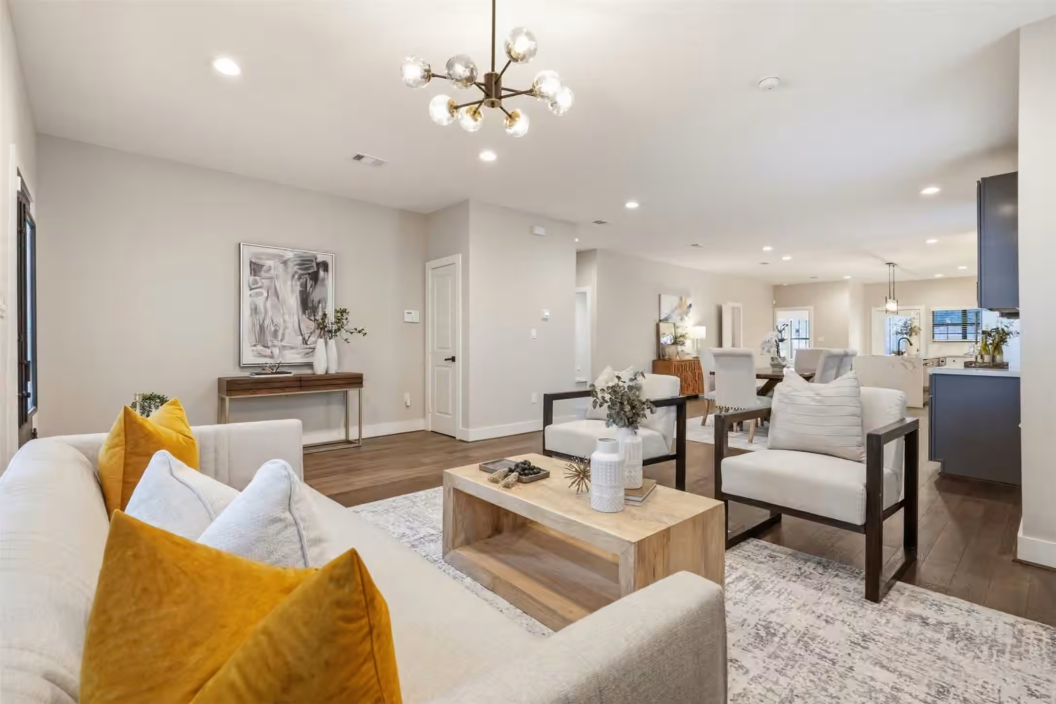Photo 2 of 2109 Sul Ross Street, Houston, TX