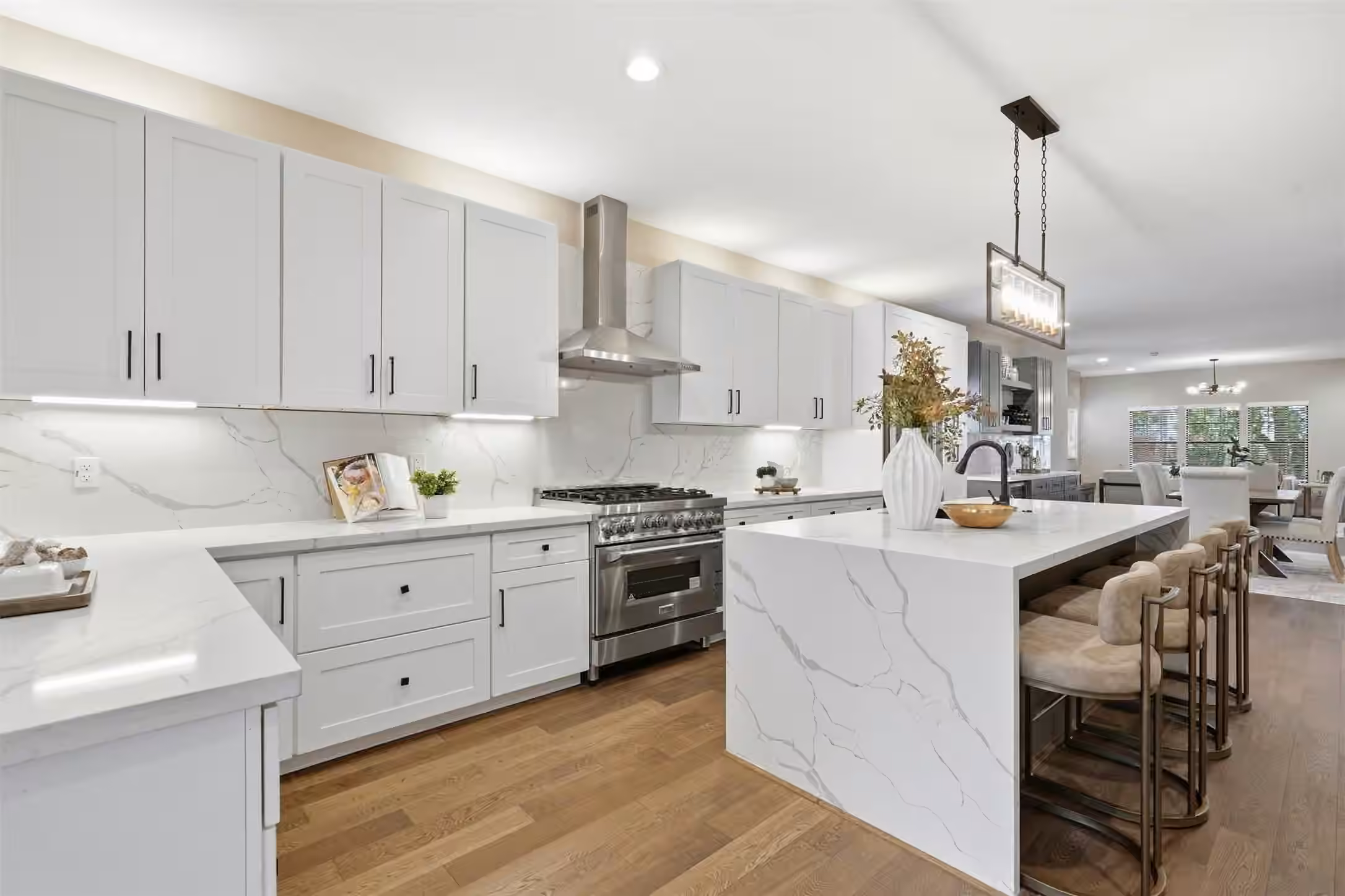 Photo 4 of 2109 Sul Ross Street, Houston, TX