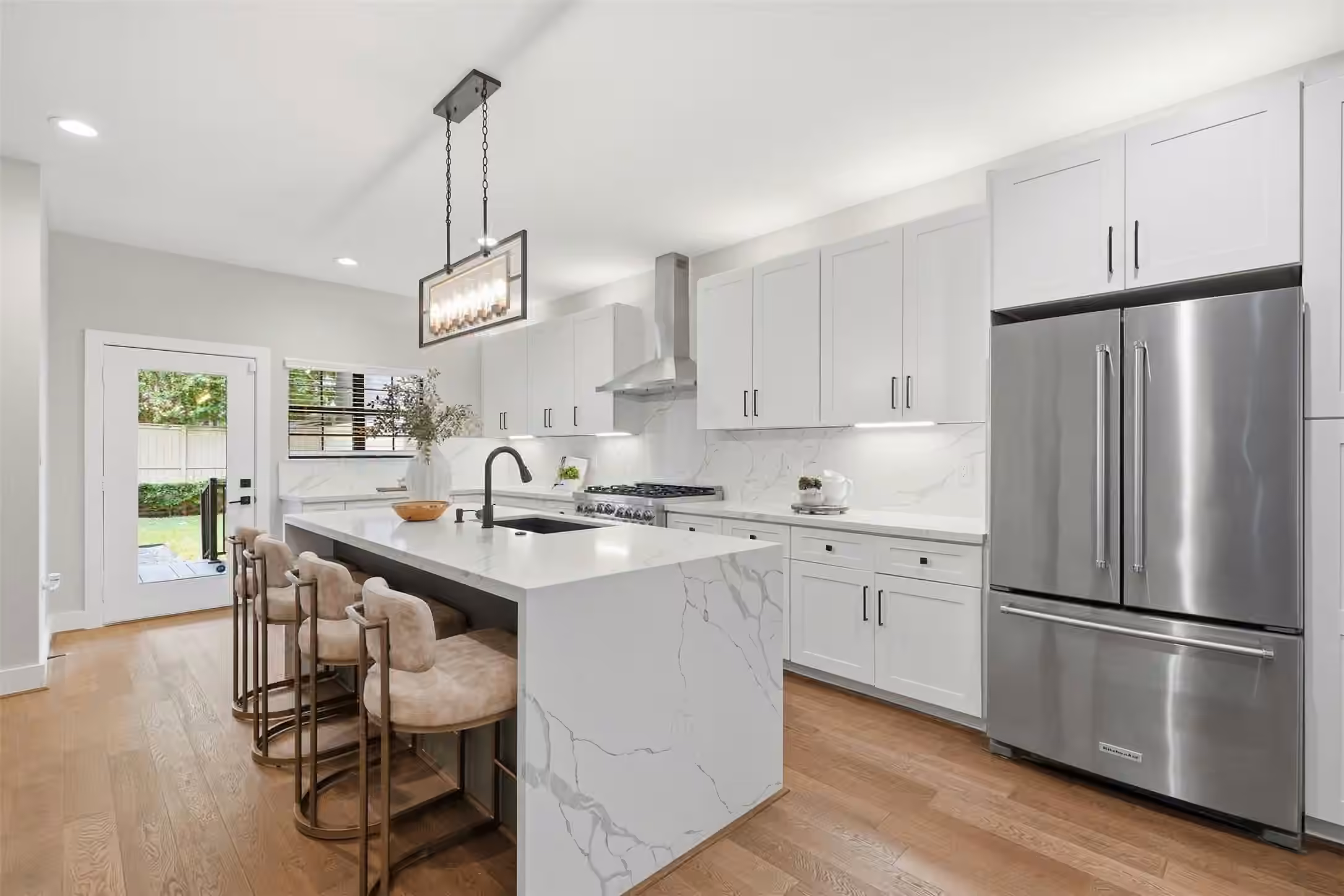 Photo 7 of 2109 Sul Ross Street, Houston, TX