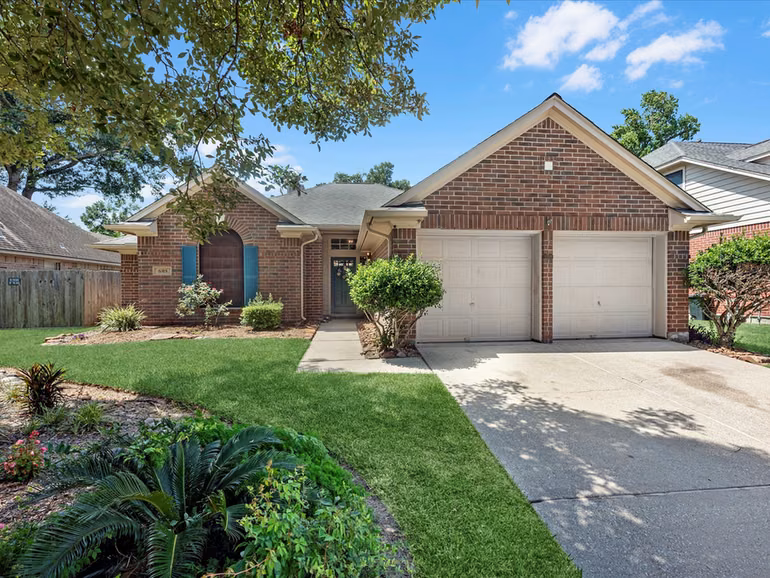 Photo of 6315 New Oak Court, Humble, TX 77346